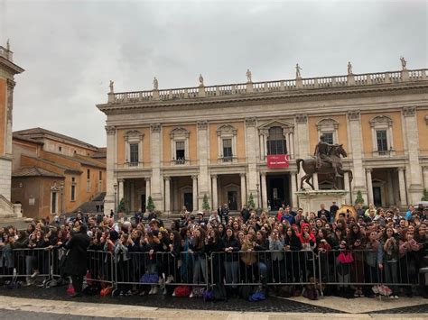 sfilata di gucci capitolini|Scopri i Musei Capitolini di Roma, location della sfilata Cruise .